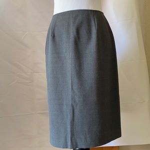 J Jill Heather Grey Skirt size 6P